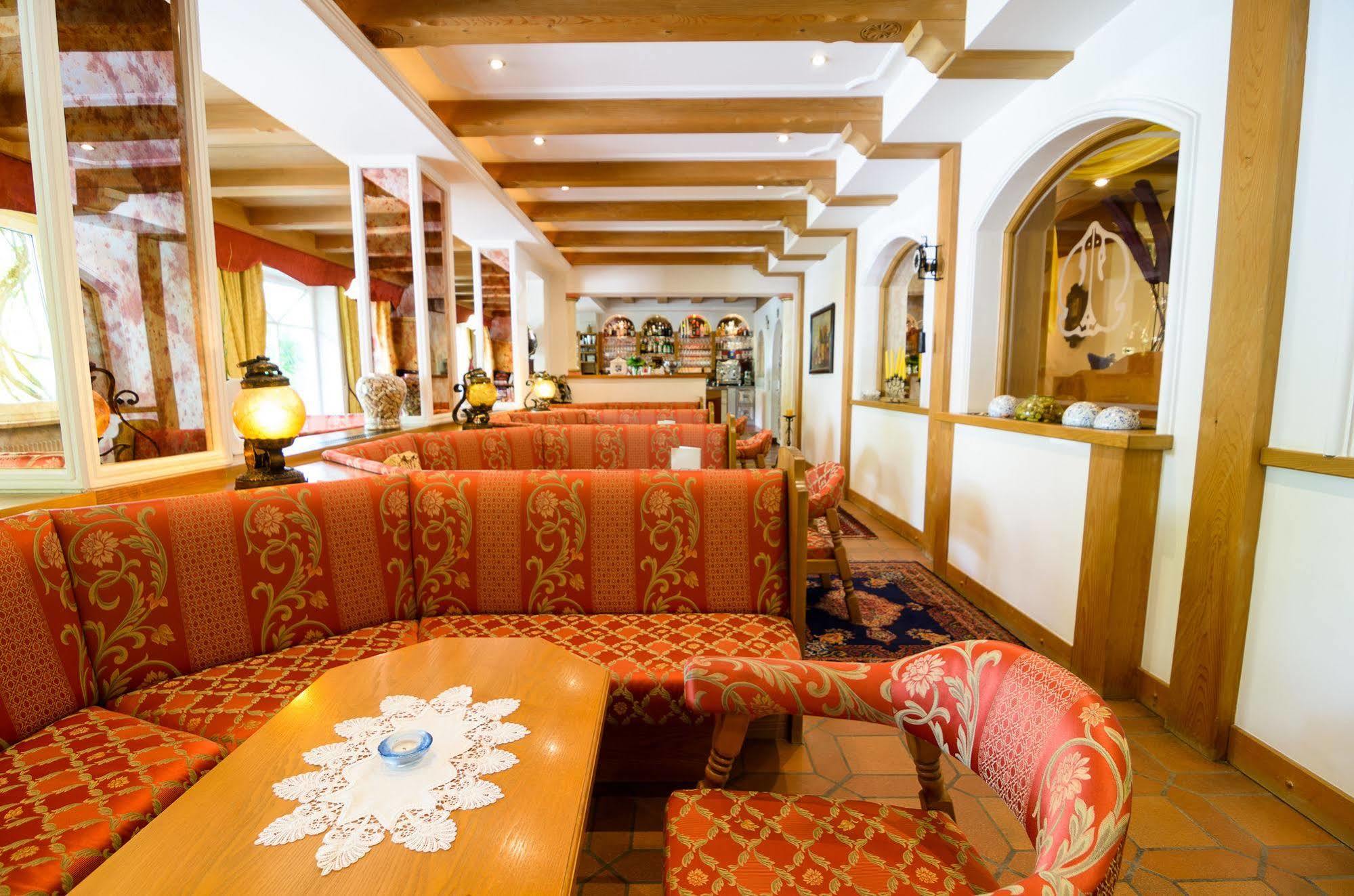 Hotel Gschwangut Лана Экстерьер фото